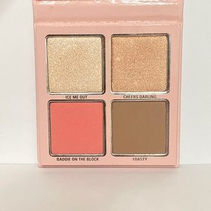 Kylie Cosmetics Holiday Face Palette